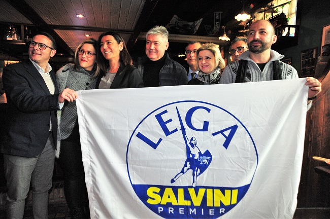 Viterbo-Comune: ma la Lega viterbese dov’è ? Sembra un fan club di di Salvini, ma la politica non si vede