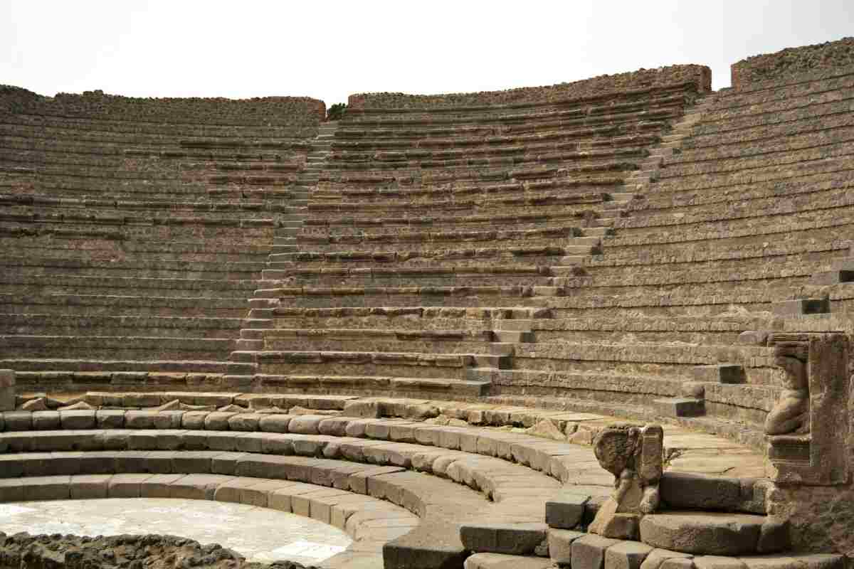pozzuoli viaggio