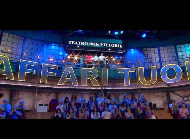 milly carlucci arriva tra i pacchi rai di stefano de martino