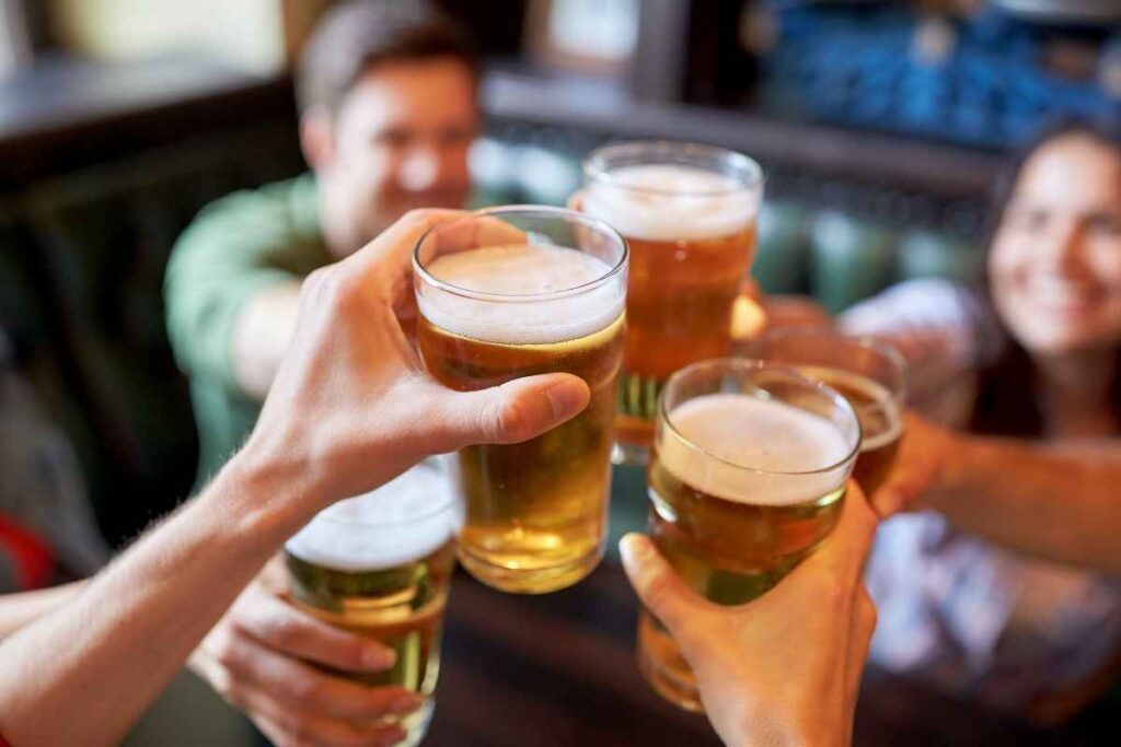 birra: gli effetti sul corpo tra benefici ed effetti negativi